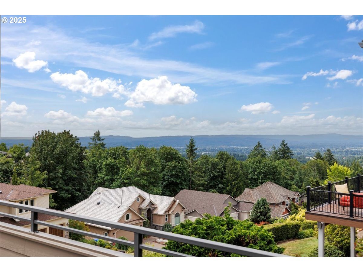 Property Photo: 2732 NW Avocet Ln OR 97229