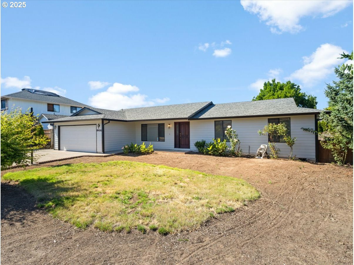 Property Photo:  8406 NE 60th St  WA 98662 