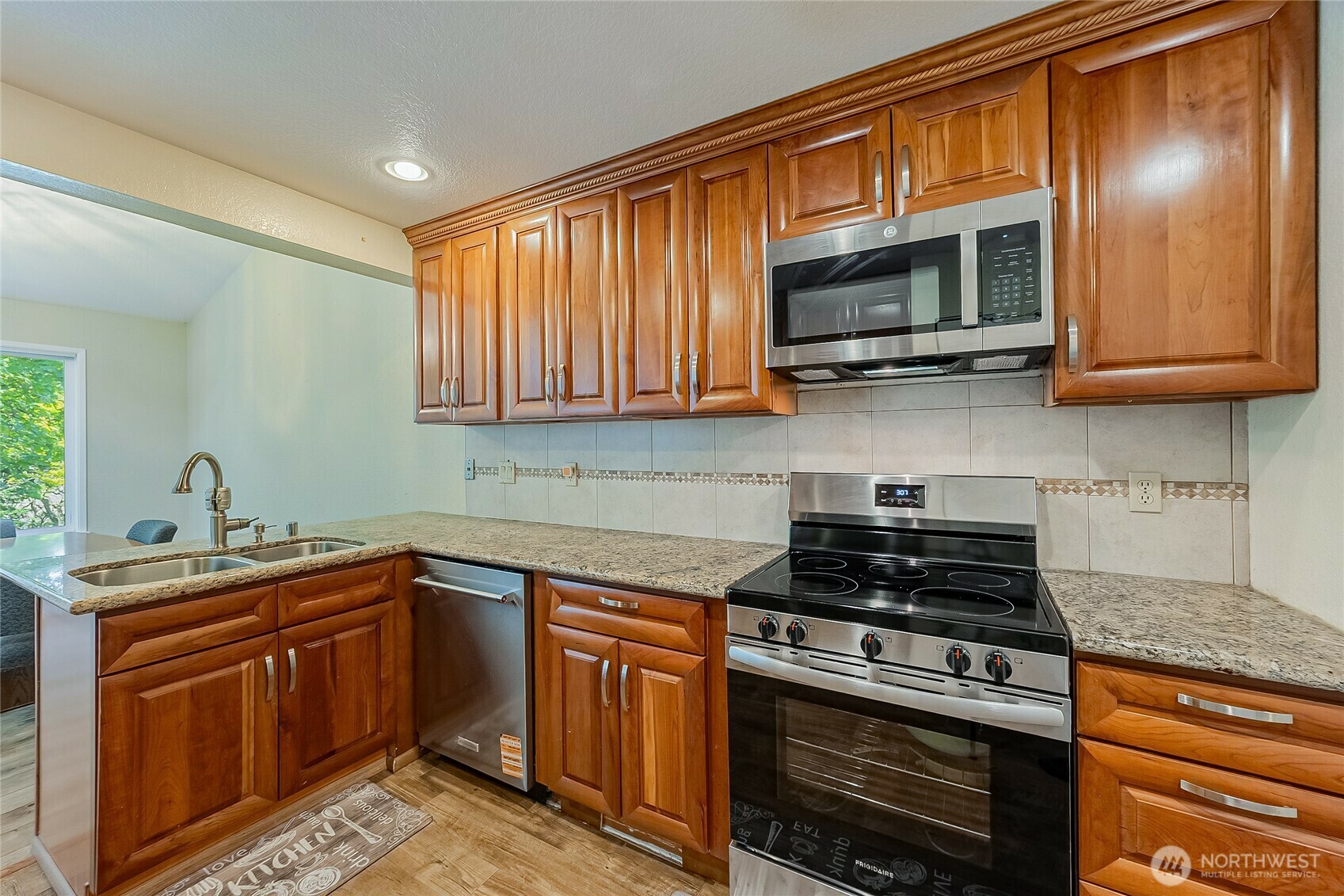 4164  Factoria Boulevard SE B11  Bellevue WA 98006 photo