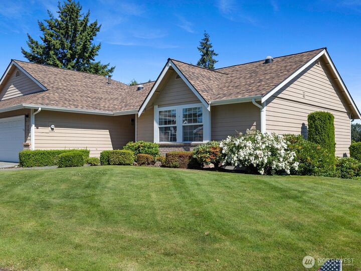 Property Photo: 1 Lakewood Oaks Drive SW WA 98499