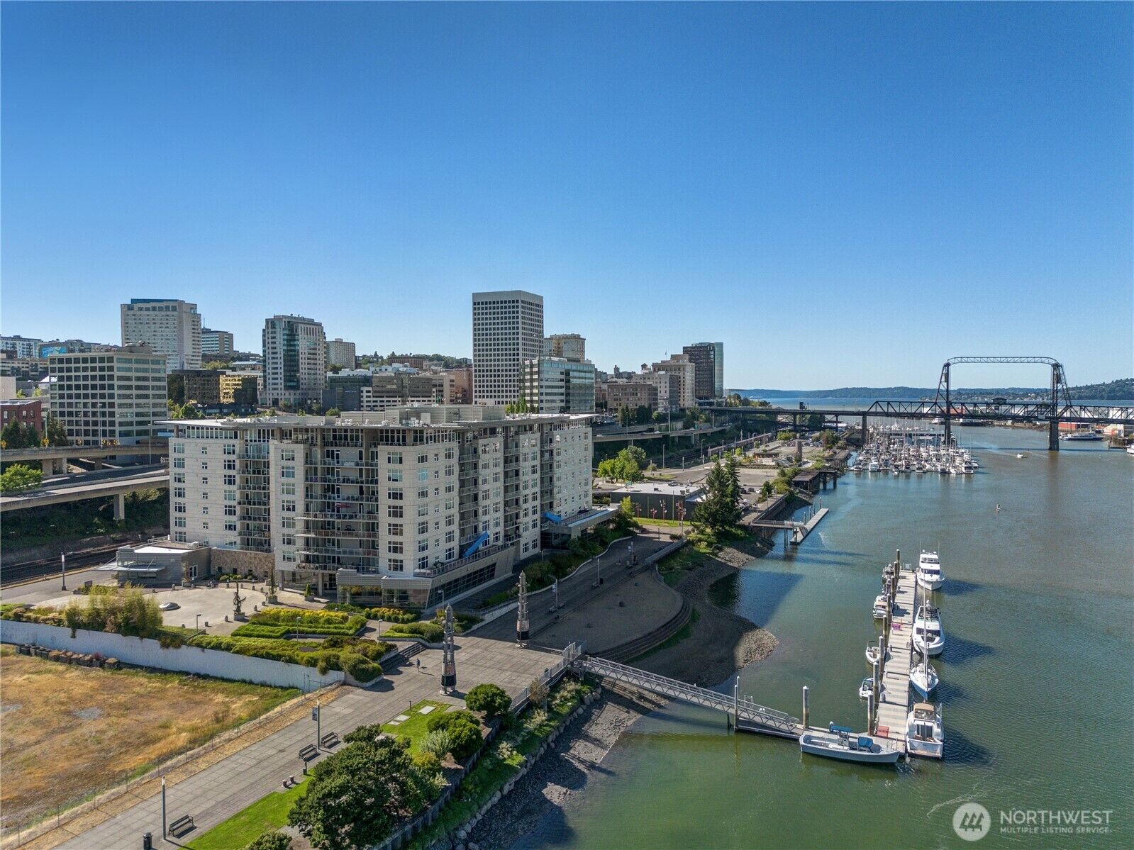 Property Photo: 1515 Dock Street 306 WA 98402