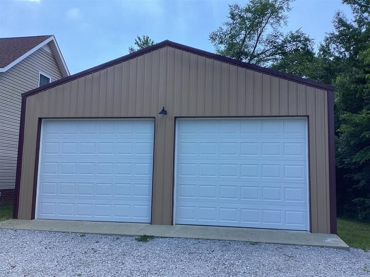 Property Photo:  1727 Sharpes Garden Road  KY 42276 