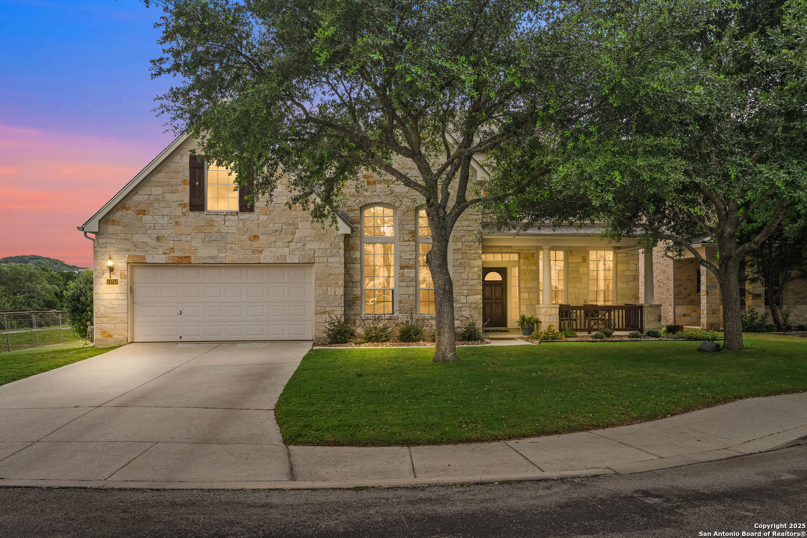 24718 Cloudy Creek  San Antonio TX 78255 photo