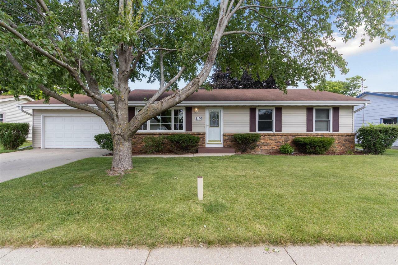 Property Photo: 2130 North Pontiac Drive WI 53545