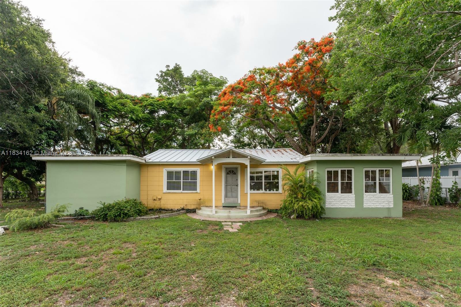 Property Photo: 7997 SW 98th Ter FL 33156