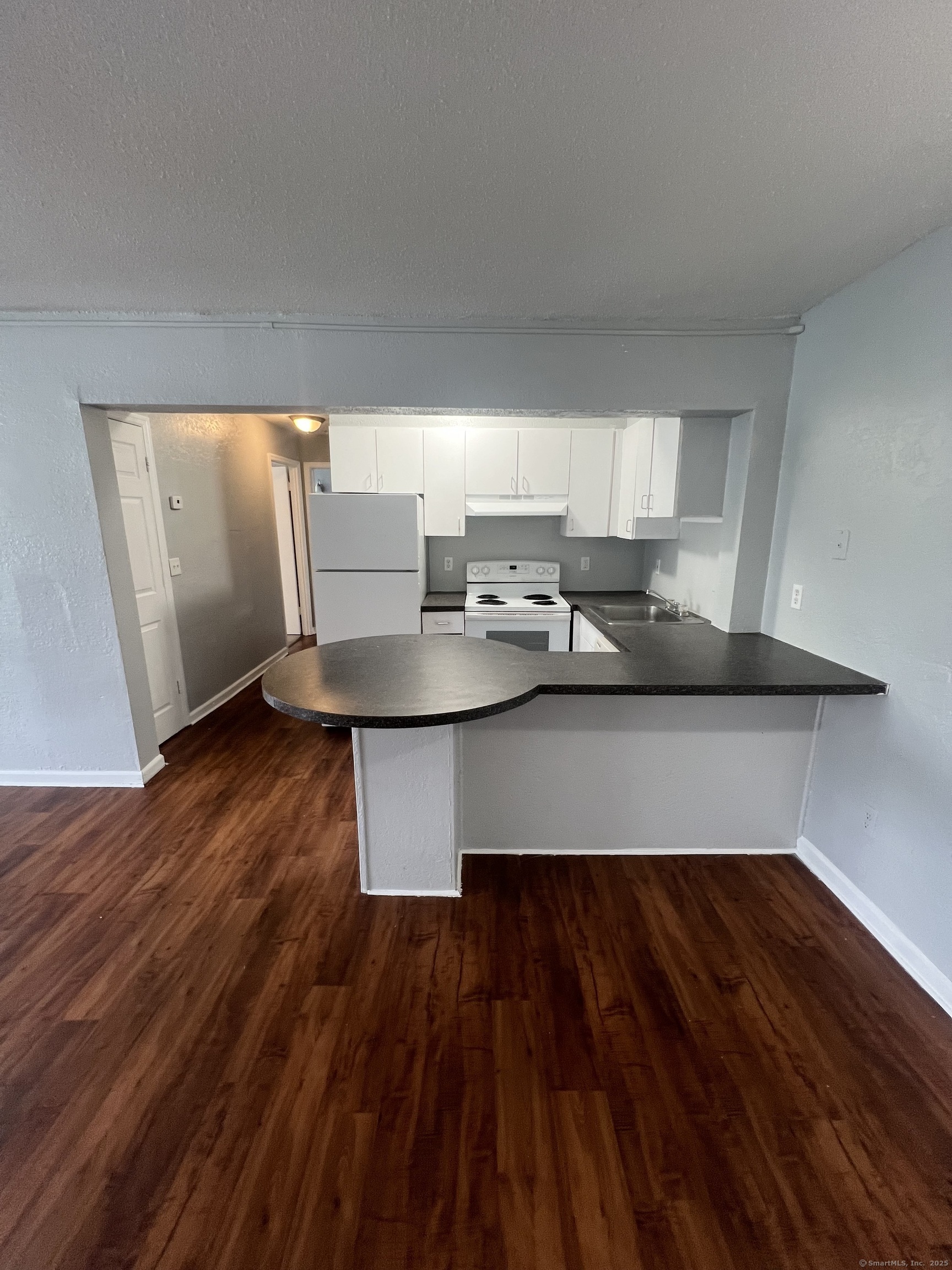 Property Photo: 1412 East Street C12 CT 06053