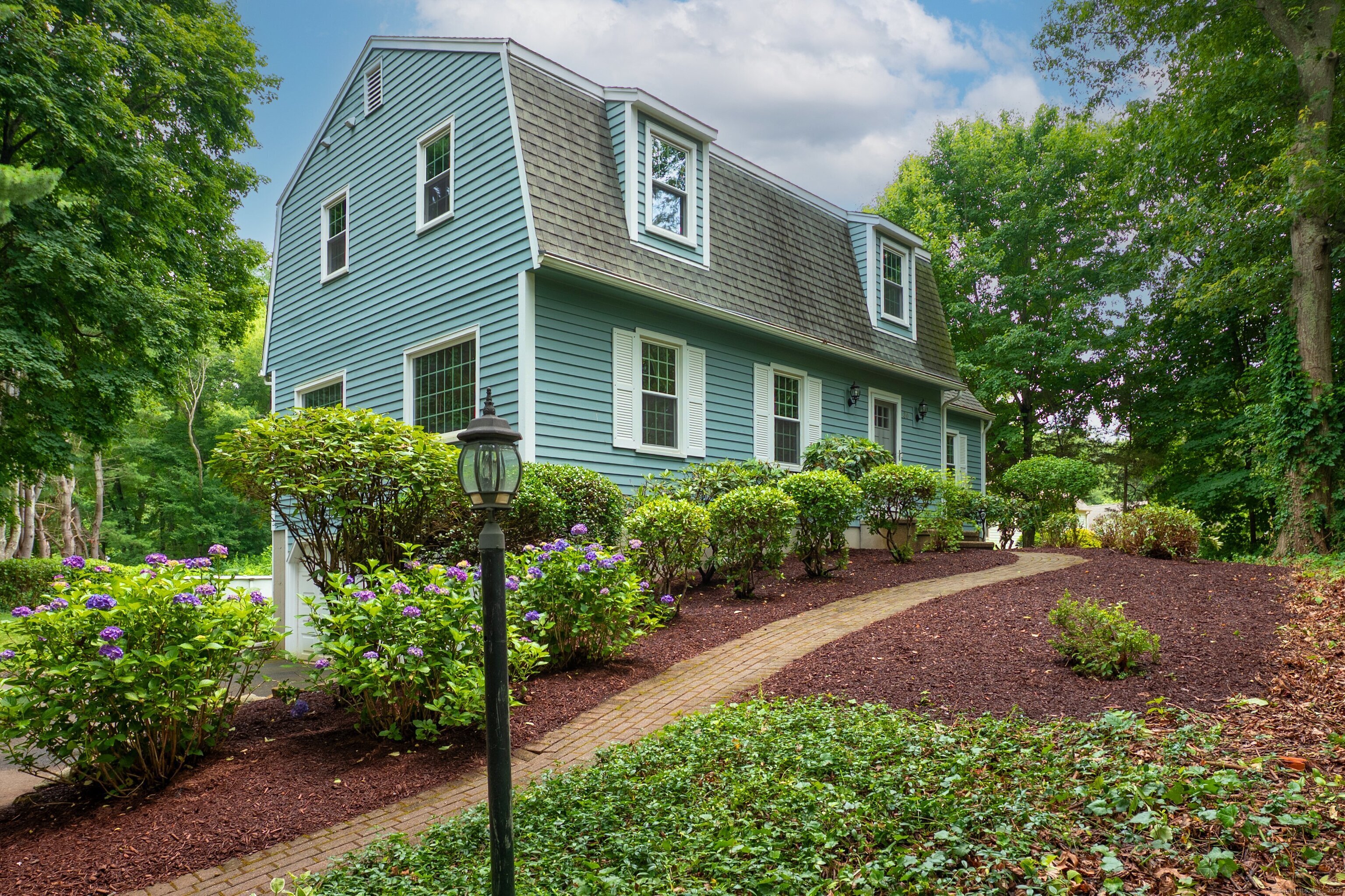 Property Photo: 30 Streamview Circle CT 06437