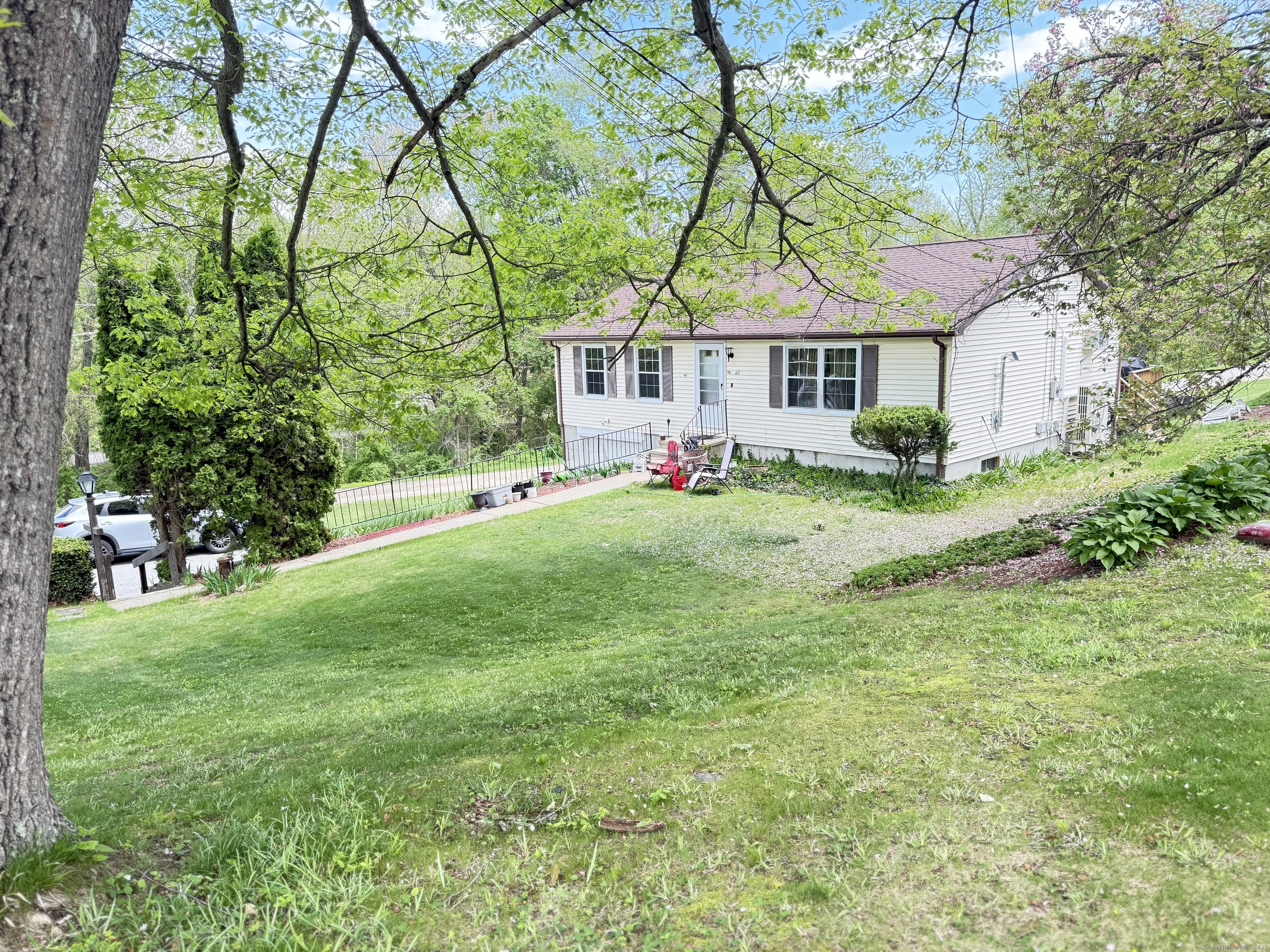 Property Photo: 60 Hammel Lane CT 06382