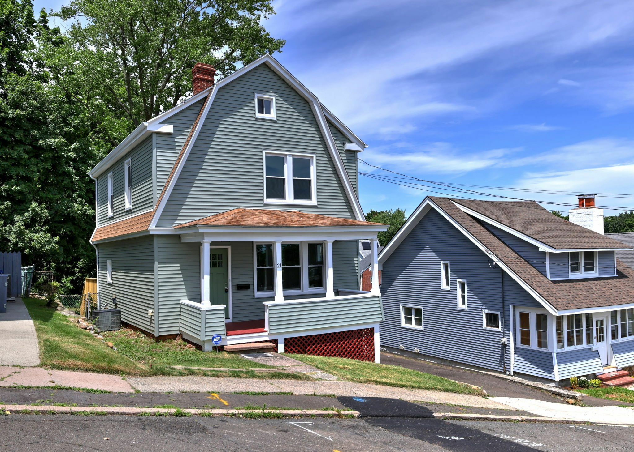 Property Photo: 21 Orange Terrace CT 06516