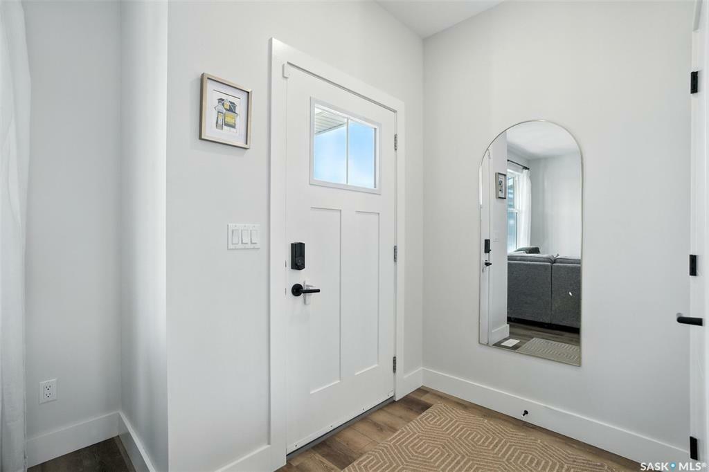 Property Photo: 1002 Stilling Street SK S7V 0X2