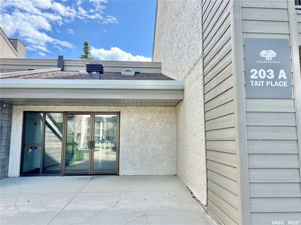 Property Photo: 203 Tait Place 111 SK S7H 5L7