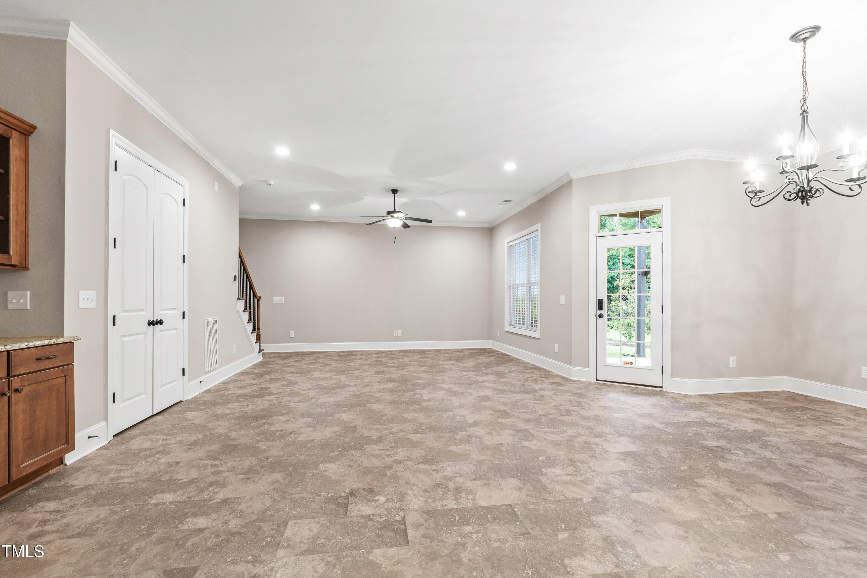 Property Photo: 209 Sunset Bluffs Drive NC 27526