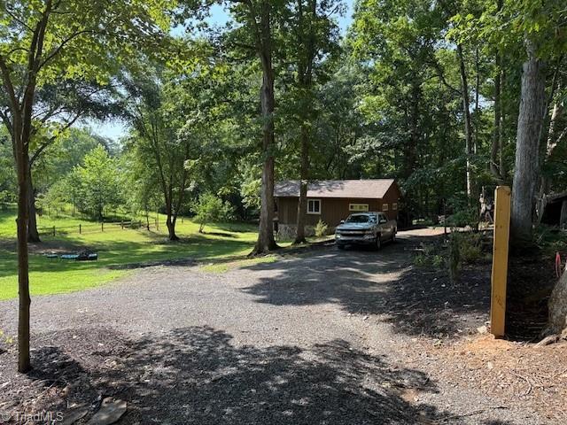 Property Photo: 131 Calvary Road NC 27048