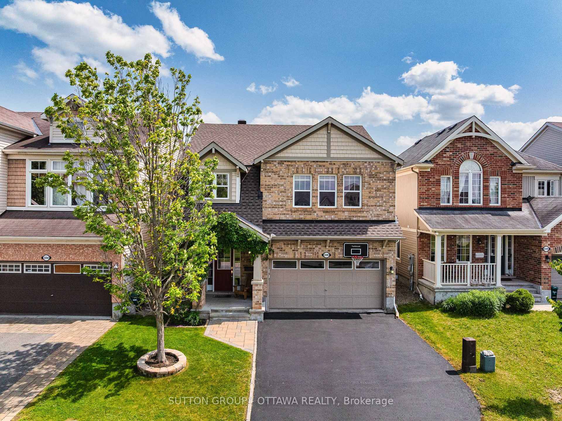 Property Photo: 3596 Cambrian Road ON K2J 0S5