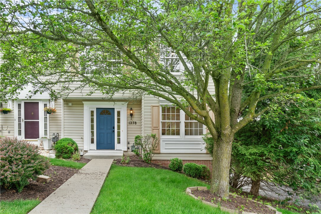 Property Photo: 1278 Meadowbrook Drive PA 15317