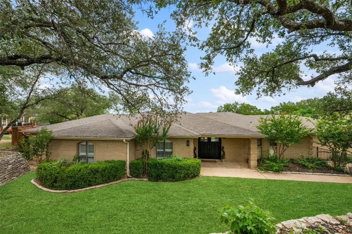 Property Photo: 315 Comet TX 78734