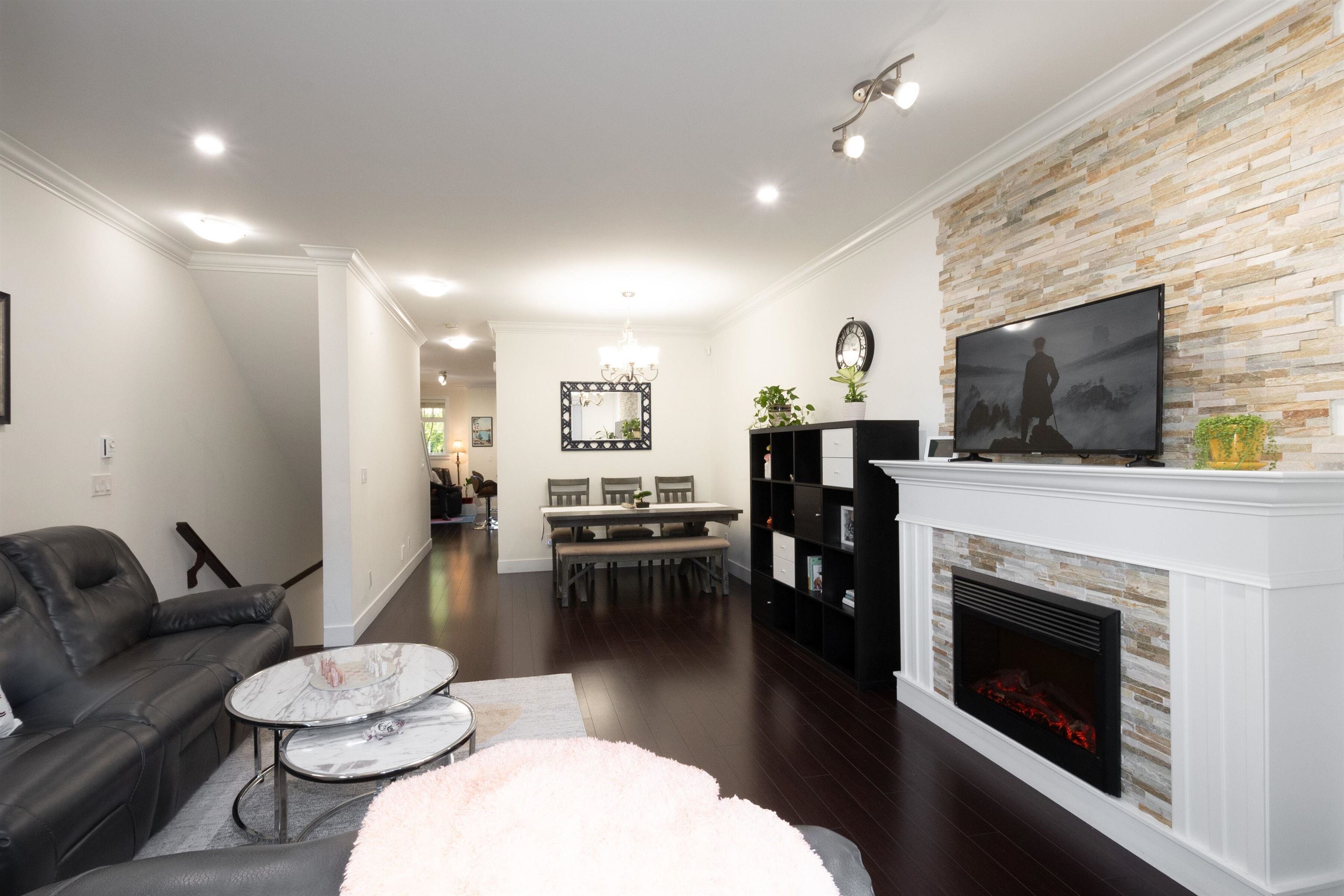 Property Photo: 6383 140 Street 8 BC V3W 0E9