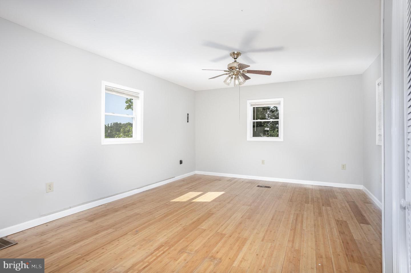 Property Photo: 40 Meadowbrook Court PA 17070
