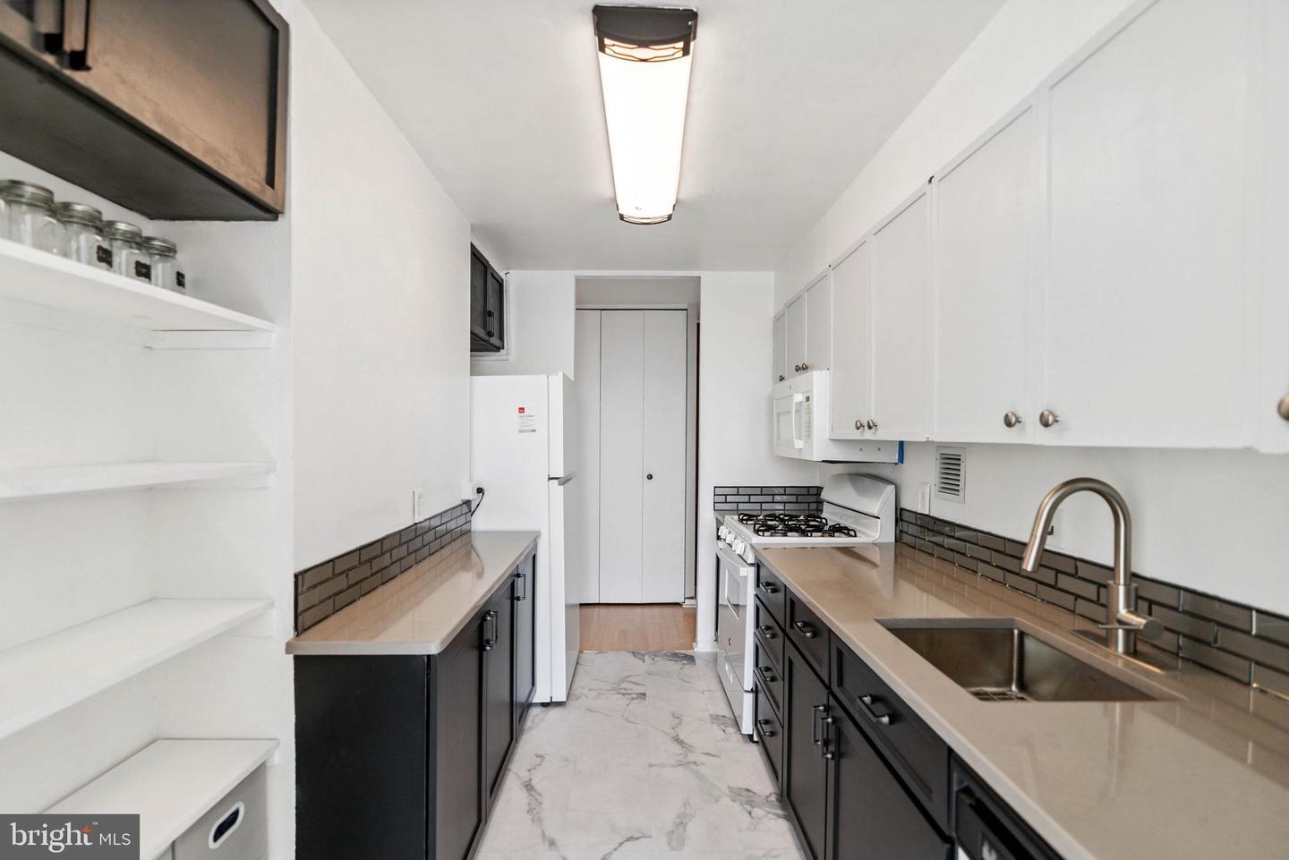 Property Photo: 3600 Conshohocken Avenue 1502 PA 19131