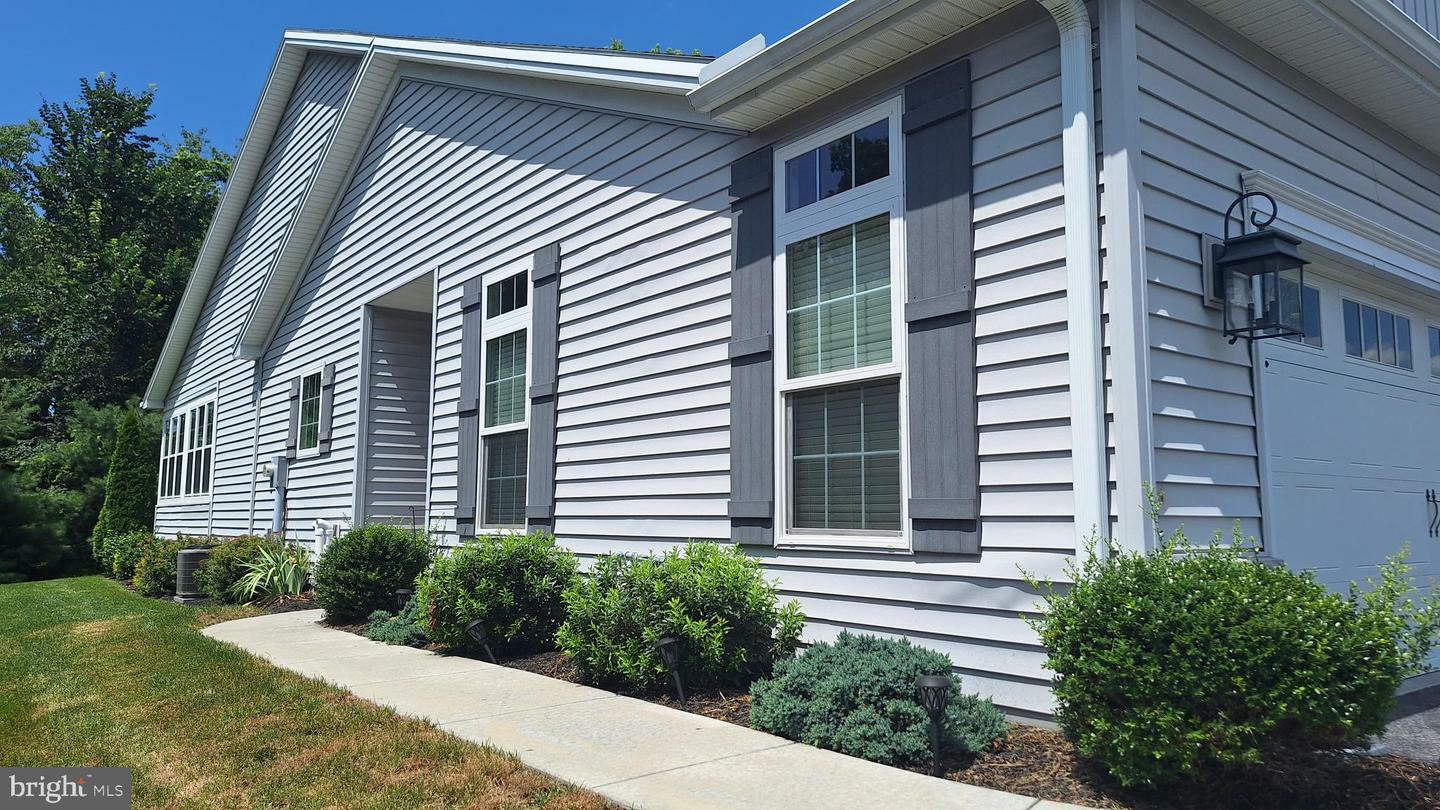 Property Photo: 6235 Thornhill Lane PA 17050