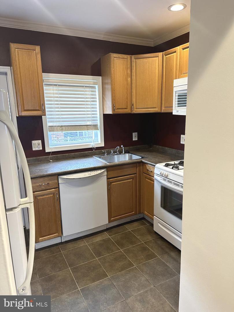 Property Photo:  3277 Tilton Street  PA 19134 