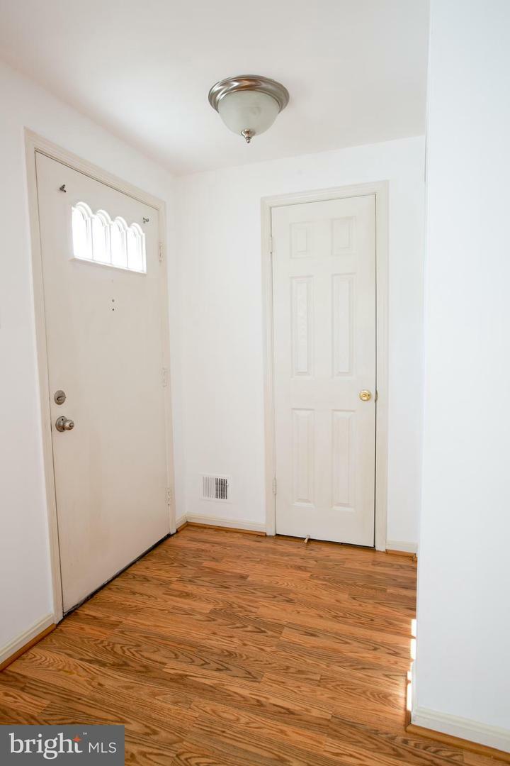 Property Photo: 3024 Talking Rock Drive VA 22031