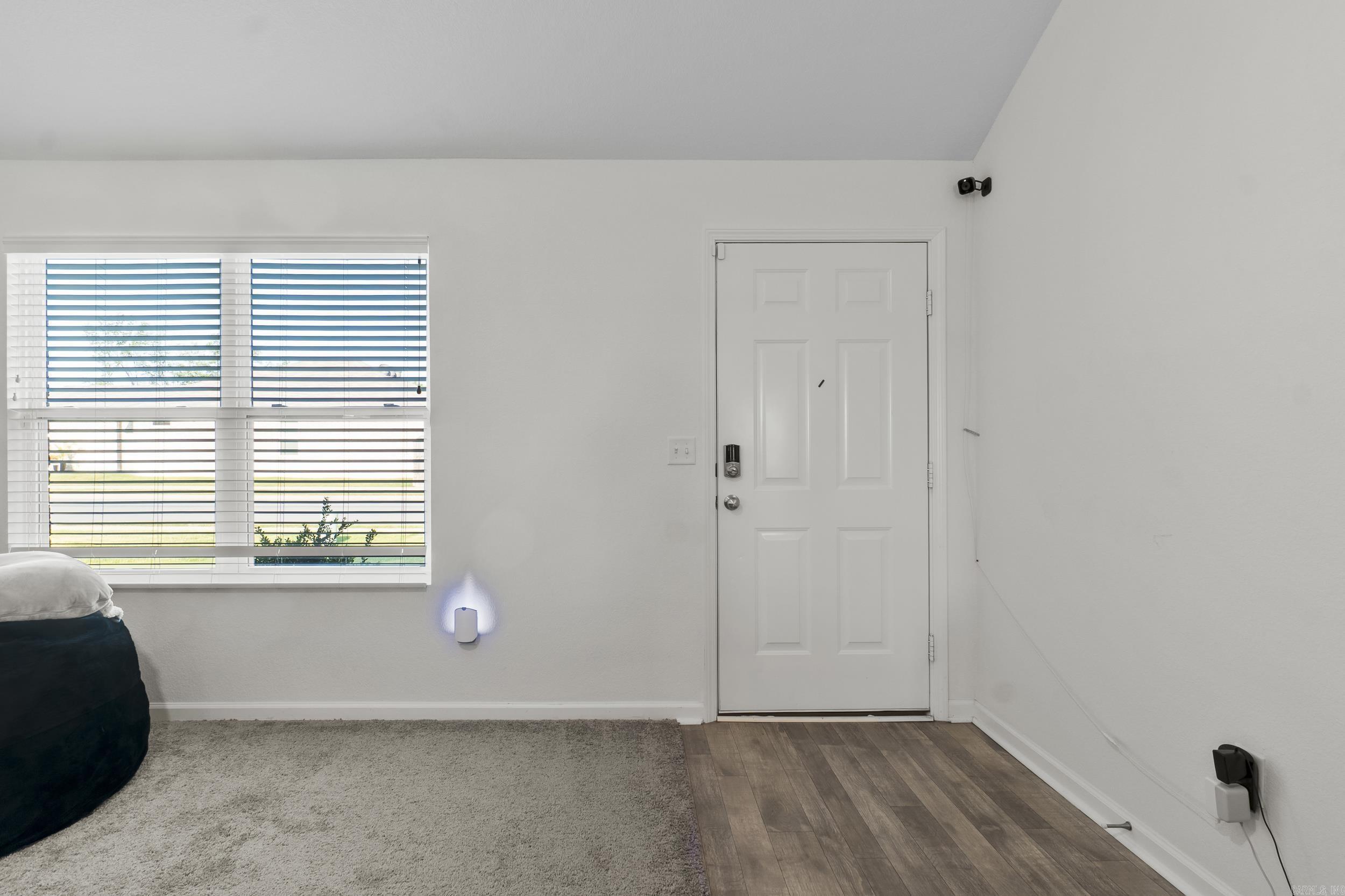 Property Photo: 8508 Eastwood Creek Drive AR 72113