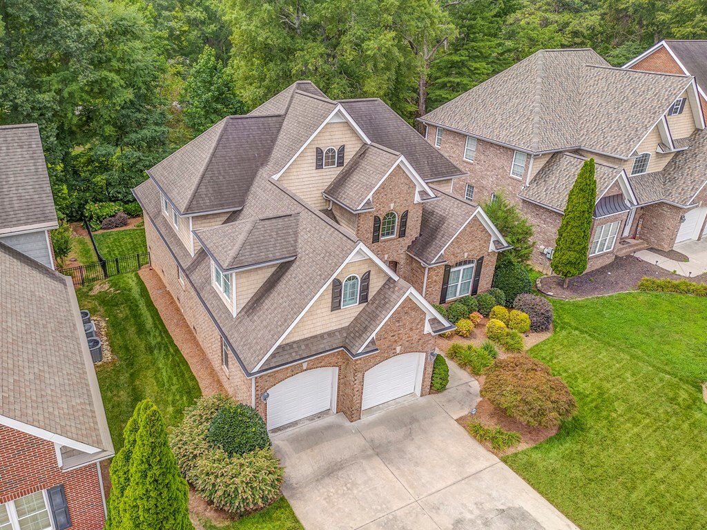 Property Photo: 1909 Keystone Way GA 30720
