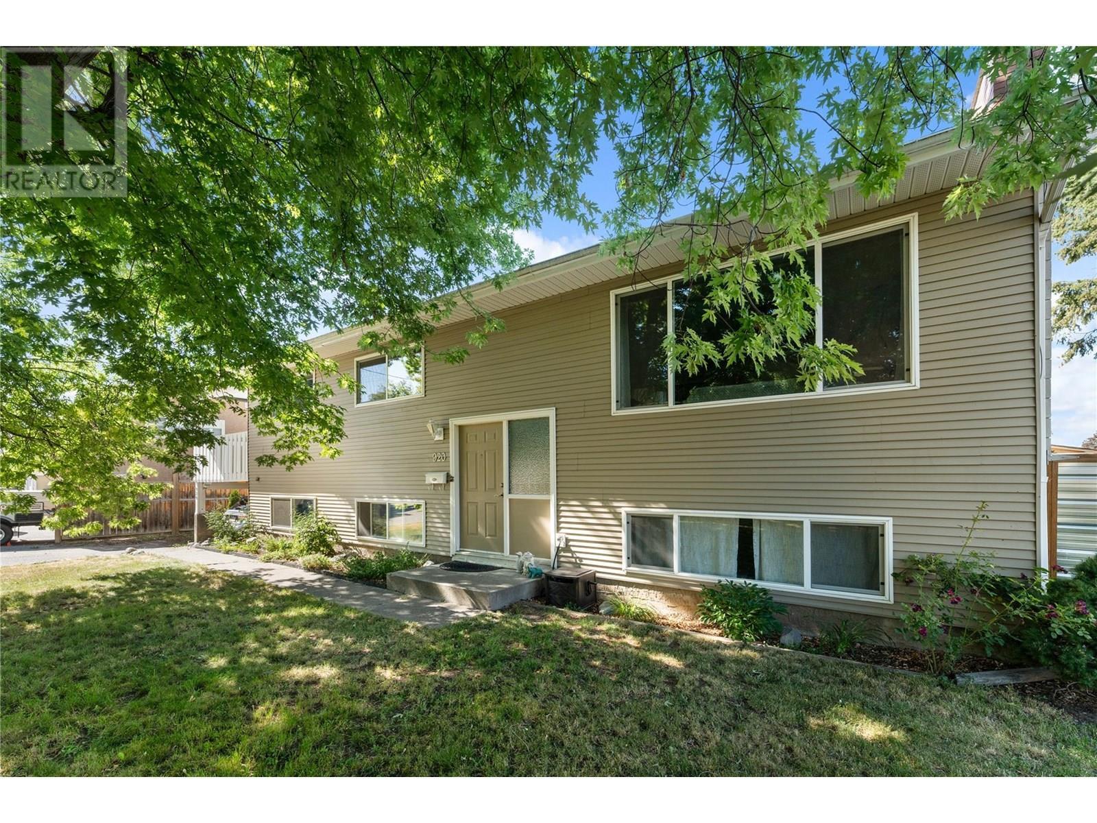 Property Photo: 920 Belgo Road BC V1X 3A7