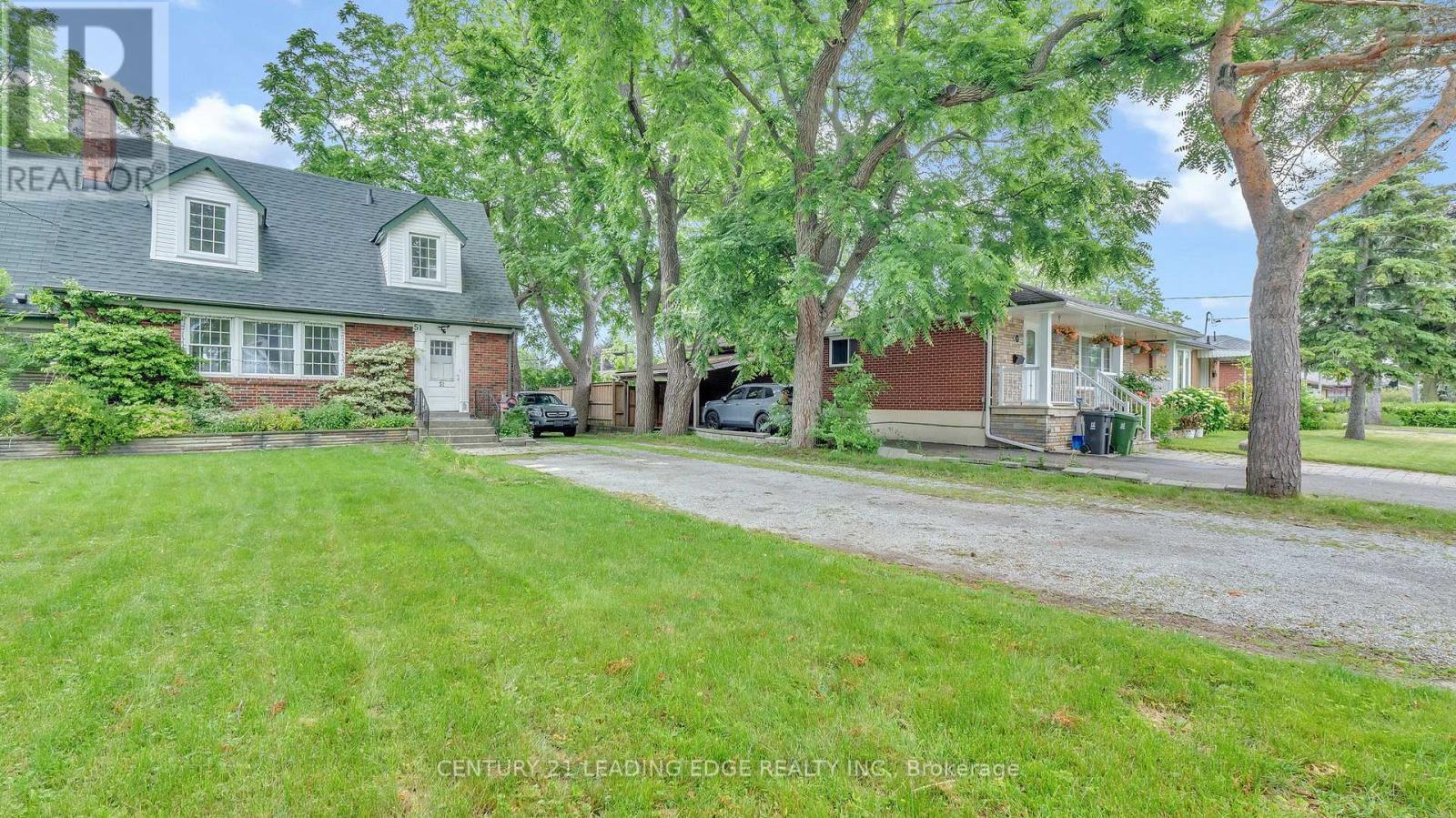 Property Photo: 51 Morningside Avenue ON M1E 3C2