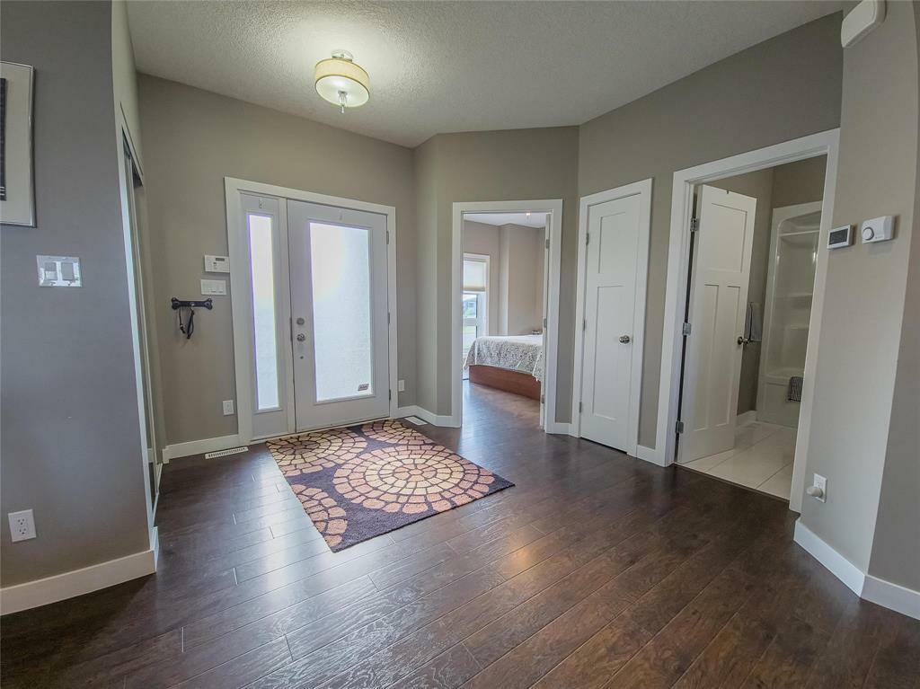 Property Photo: 13 Bullrush Bay MB R7B 4H9