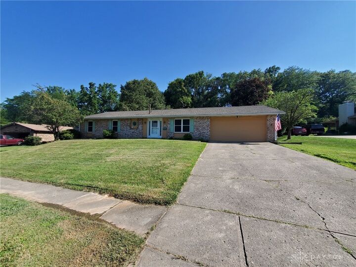 1865 Langview Drive  Fairborn OH 45324 photo