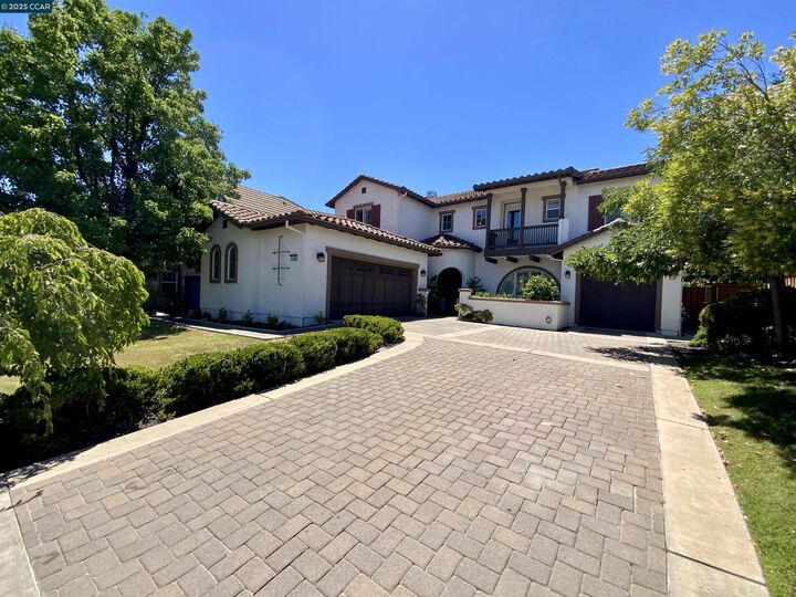 1656 Colchester St  Danville CA 94506 photo