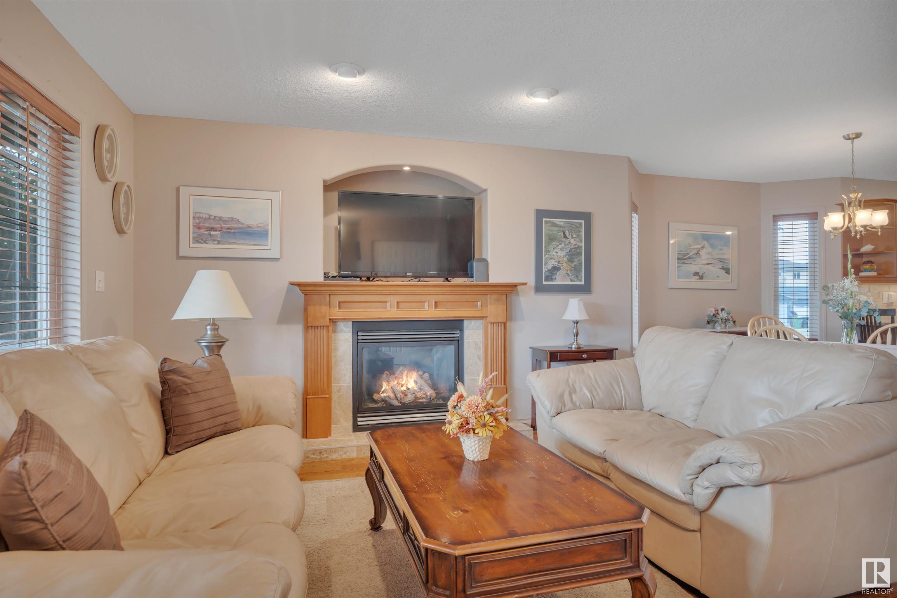 Property Photo: 63 Suntree Promenade AB T9E 8R8