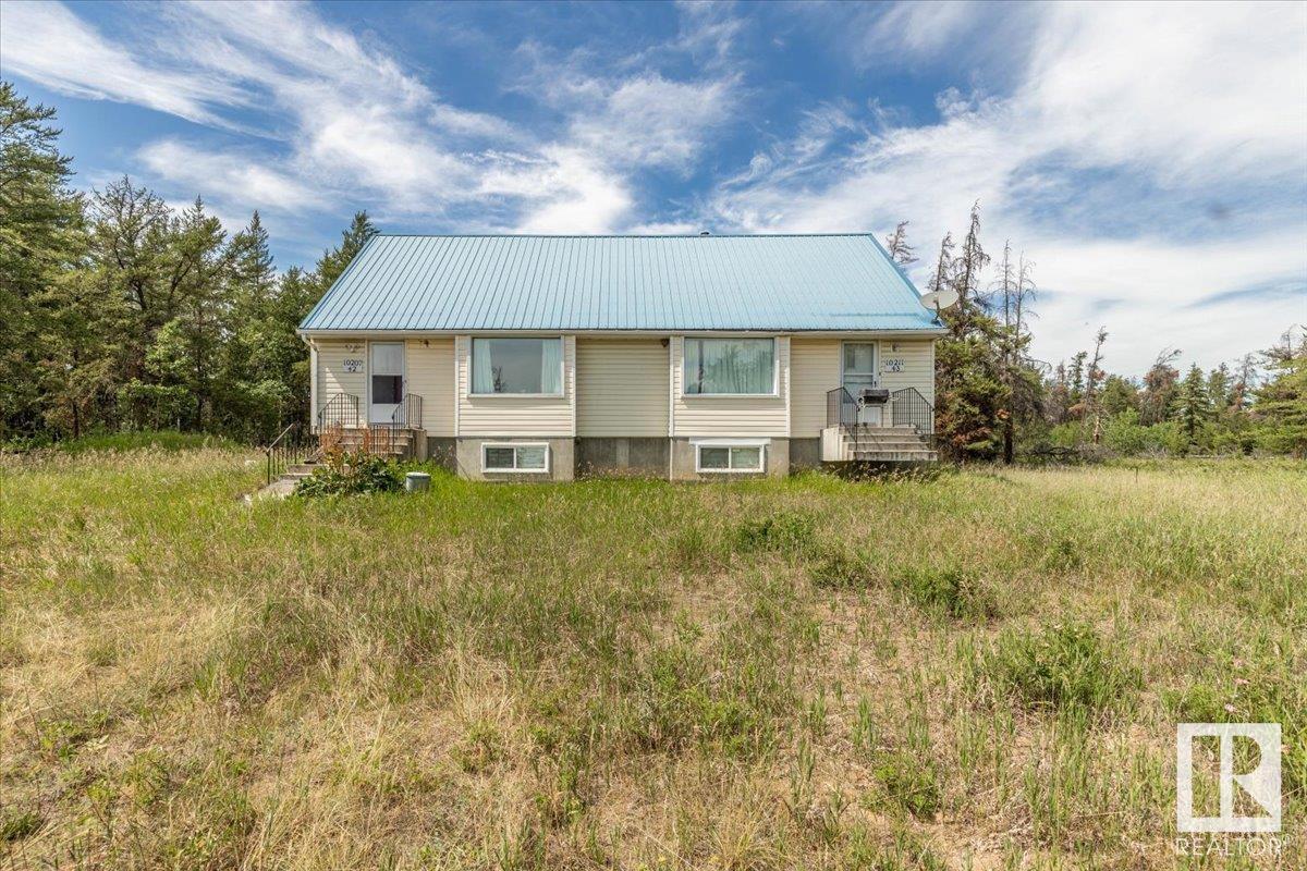 Property Photo: 57021 Rge Road 213 AB T0A 2W0