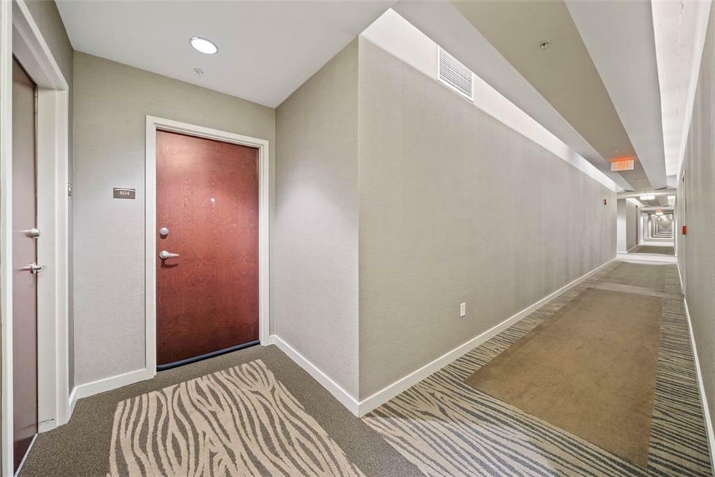 Property Photo: 3300 Windy Ridge Parkway SE 804 GA 30339