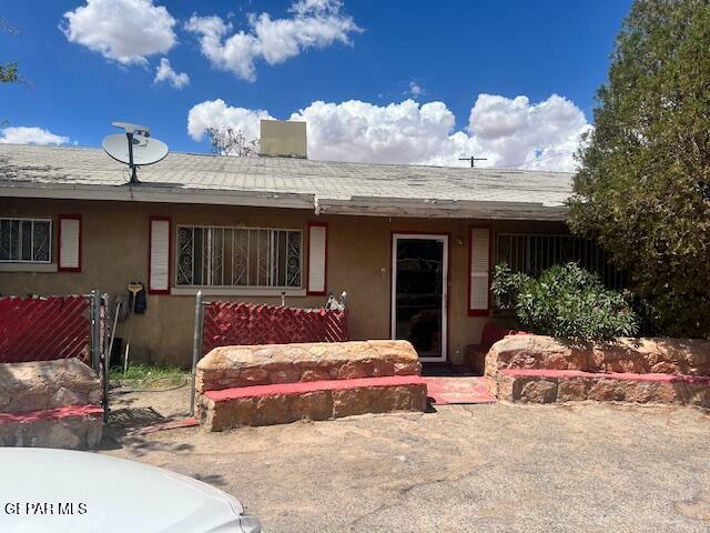 Property Photo: 8063 Glendale Avenue TX 79907