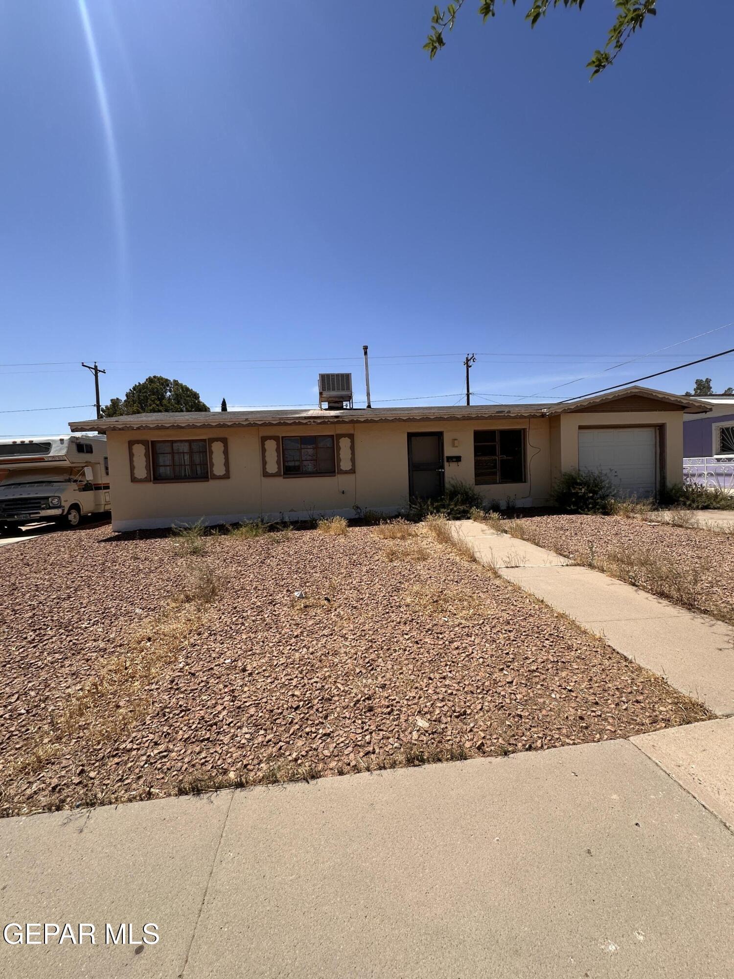 Property Photo: 5304 Capistrano Drive TX 79924