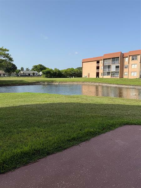 9881 Sunrise Lakes Blvd 106  Sunrise FL 33322 photo