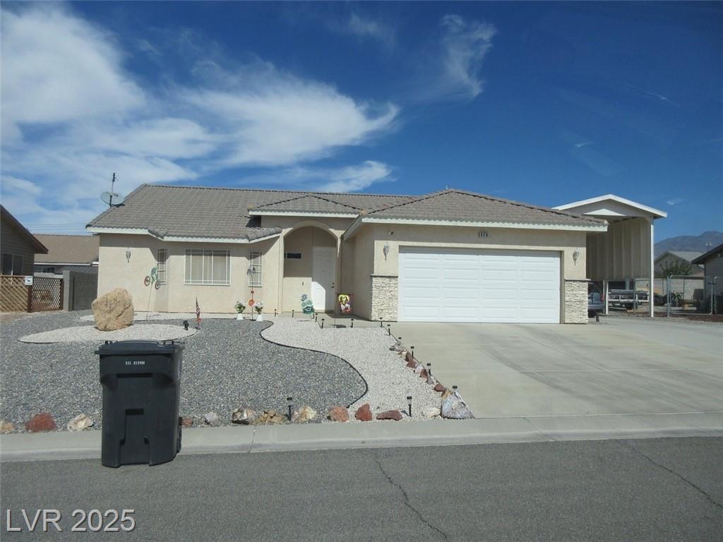 Property Photo: 620 Krysta Lane NV 89060