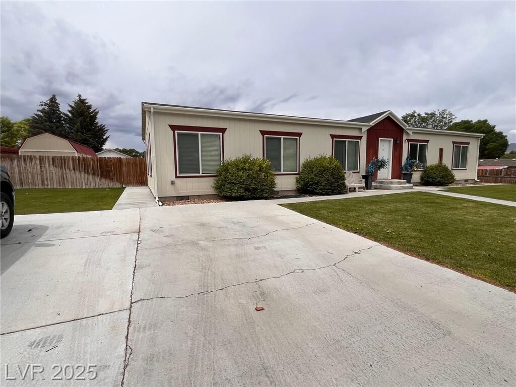 Property Photo:  1275 Park Avenue  NV 89301 