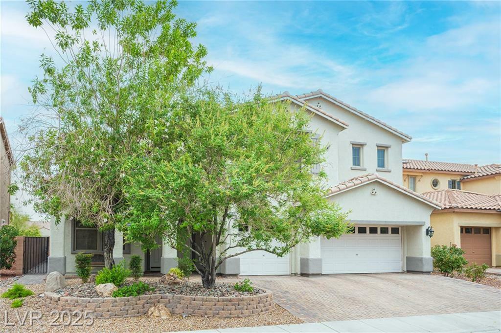 Property Photo: 6937 Puetollano Drive NV 89084