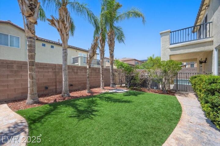 Property Photo: 9413 Arcadia Woods Court NV 89149