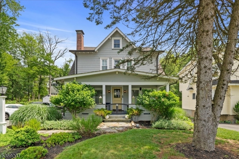 Property Photo: 30 Grandview Ave NJ 07006