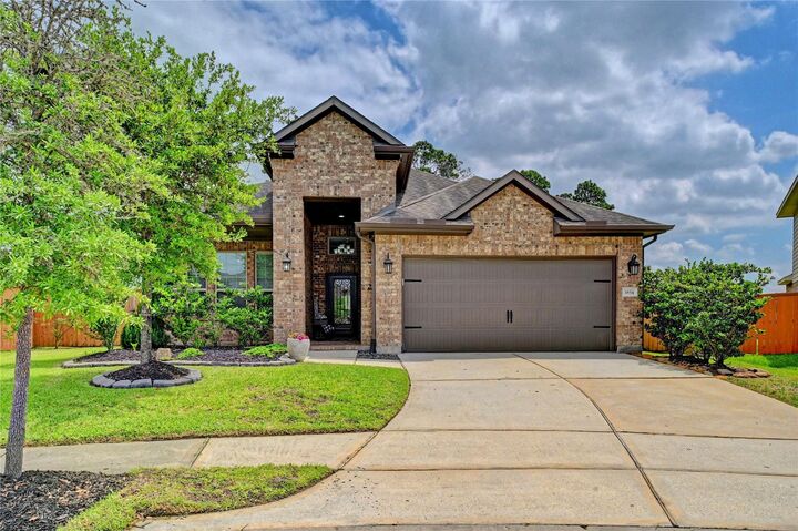 Property Photo: 3854 Fleetwood Falls Lane TX 77386