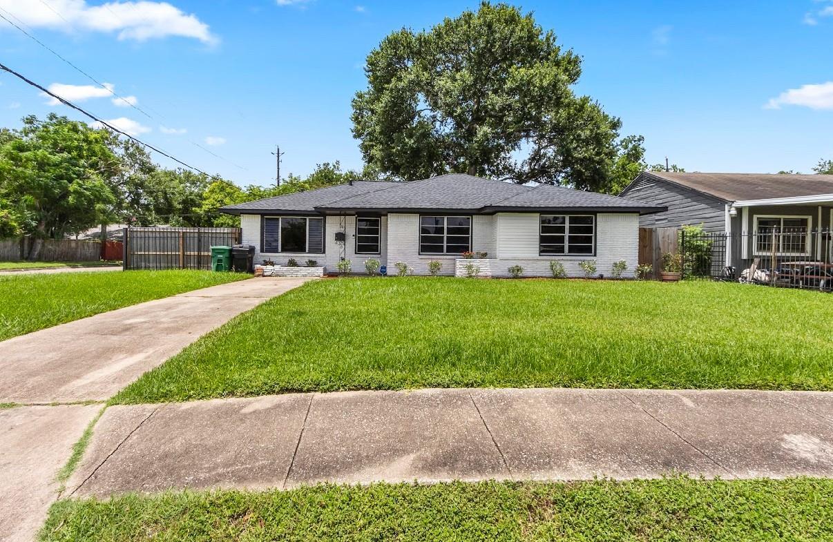 Property Photo:  4303 Dacca Drive  TX 77047 