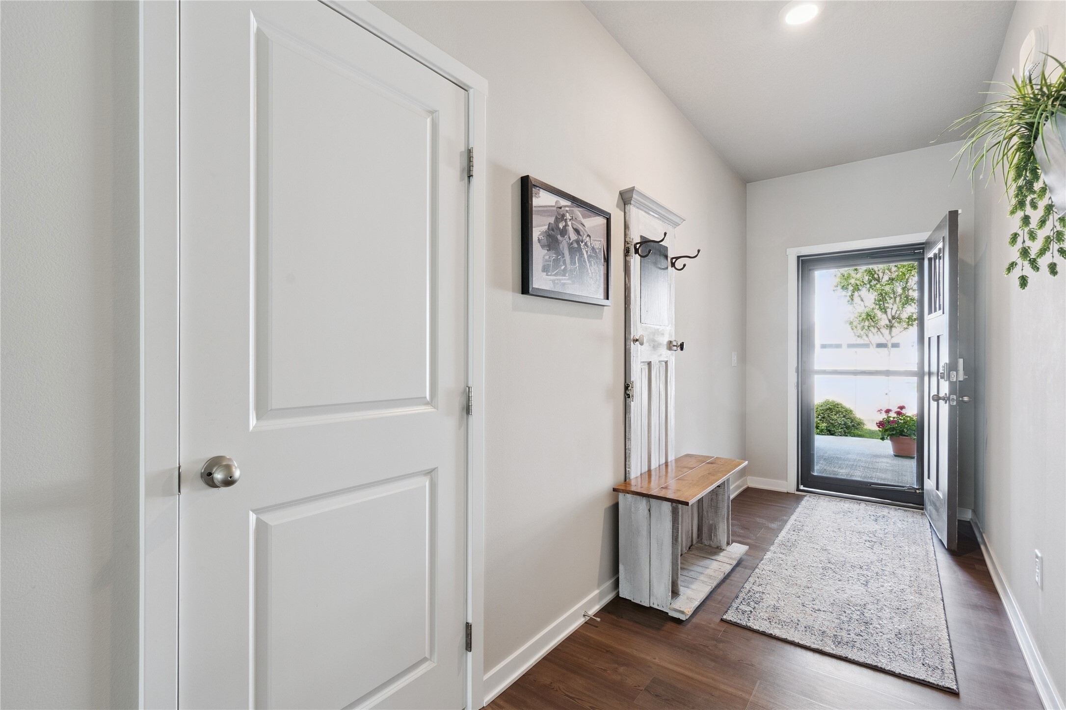 Property Photo: 3213 NW Linwood Lane IA 50023