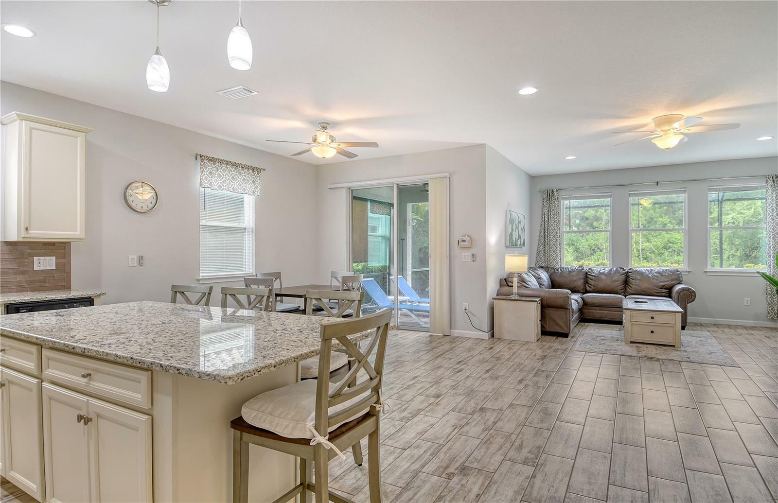Property Photo: 11625 Renaissance Boulevard FL 34293