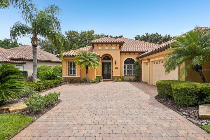 9433 San Miguel  Howey In the Hills FL 34737 photo