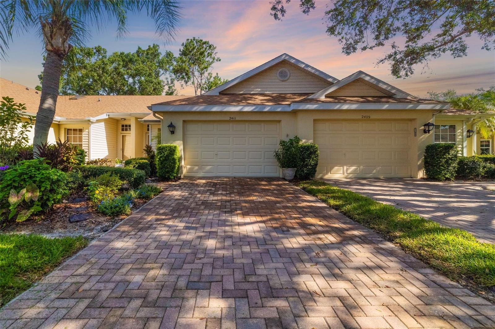 Property Photo: 2411 New Haven Circle 70 FL 33573
